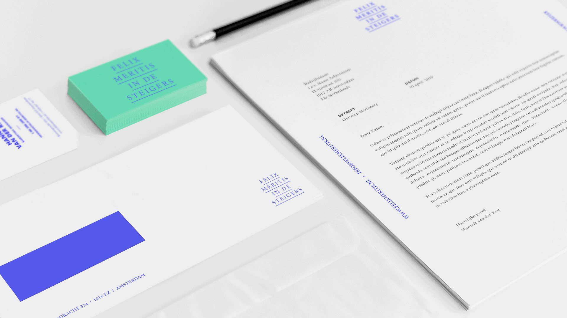 Stationery felix
